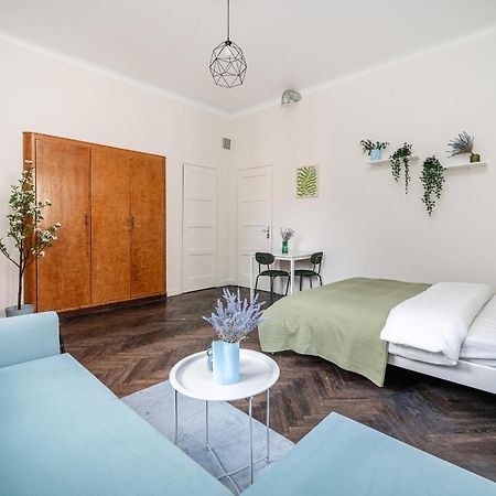 Central Avenue Residence كاوناس المظهر الخارجي الصورة